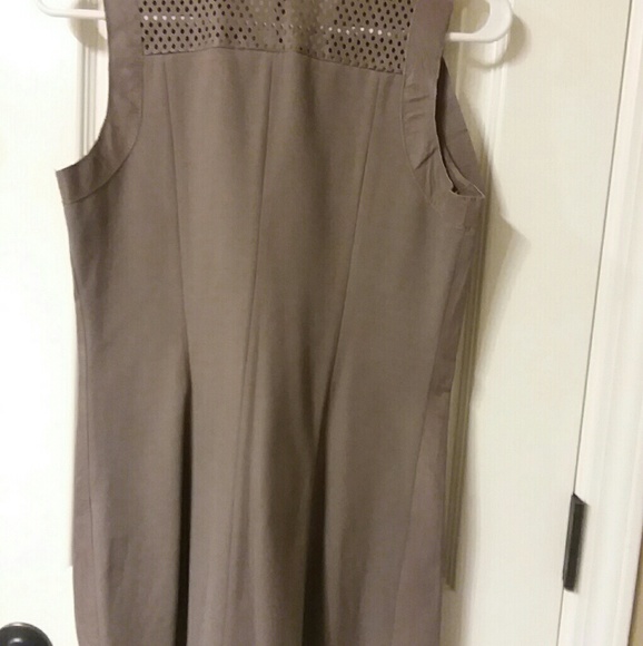 Cute top - Picture 3 of 4